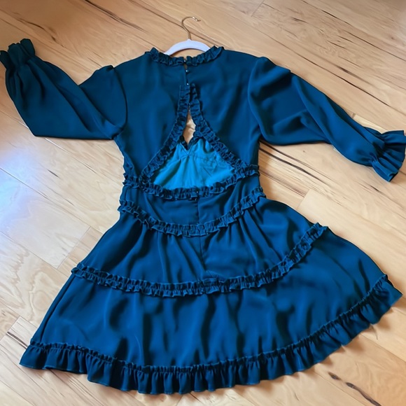 PROM DRESS - Picture 3 of 7